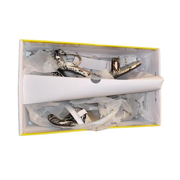 Seven Dials Sandal Ankle Strap Heels Black White Snake Print Size 8M - Picture 6 of 6